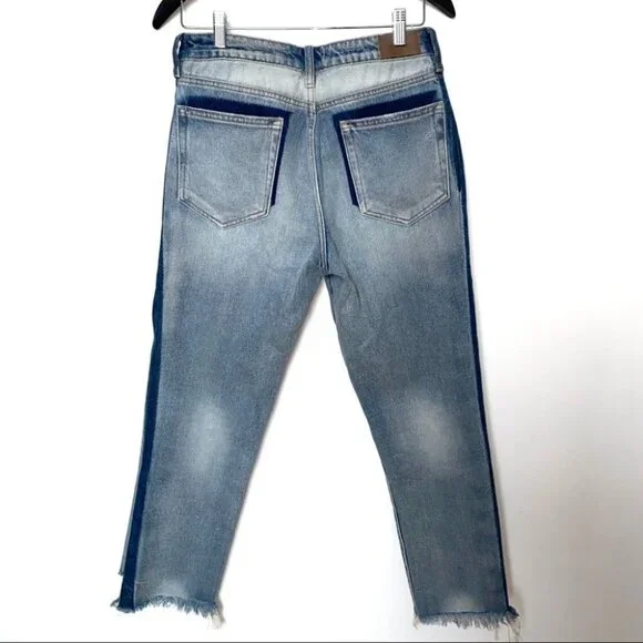 Hidden Distressed Two-Toned‎ High-Waist Jeans - Picture 5 of 13